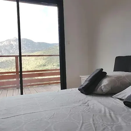 Hotel Ajaccio-villa Moderne Et Familiale 4*