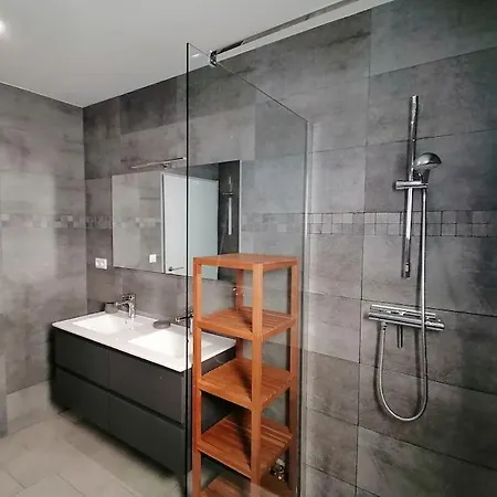 Hotel Ajaccio-villa Moderne Et Familiale 4*